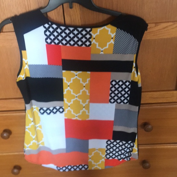 Top - Picture 3 of 3